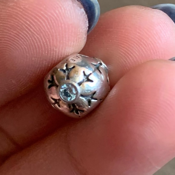 Retired Pandora Aqua Snowflake CZ Winter Bead Charm Christmas Snow EUC - Picture 4 of 7